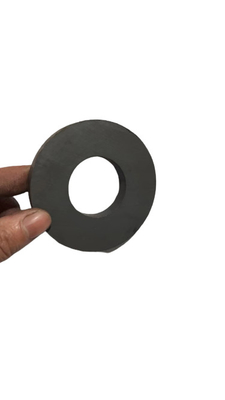 주문 열심히 정반대로 자화페라이트 링 마그네트 D65X32X20mm 사용자 지정 크기 Y30 Y35 online manufacture