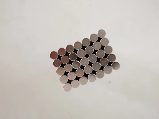 주문 N35 수송용 포장 상자를 위한 최고 얇은 D8*1 mm 작은 원판 네오디뮴 자석 online manufacture